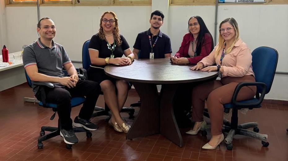 Arquivo Central da UFAM recebe equipe da Manaus Previdência para intercâmbio sobre o Sistema SEI